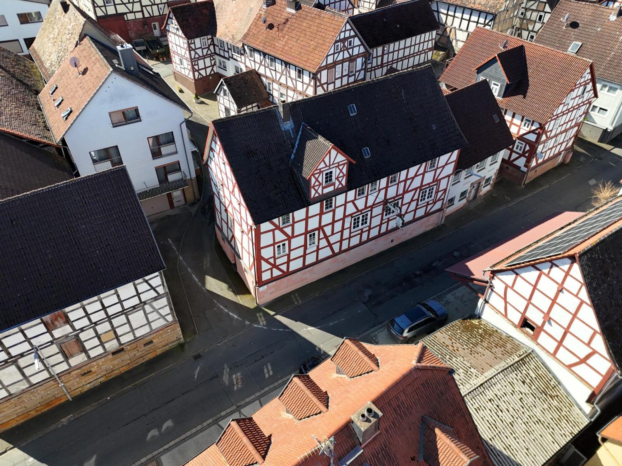 Zur Goldenen Krone Pension Stadtallendorf Luaran gambar